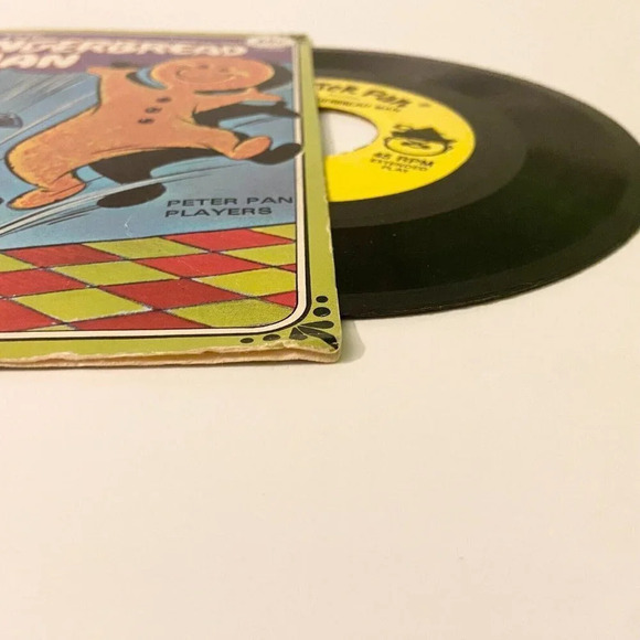 Vintage Peter Pan Records The Gingerbread Man Record 45  rpm Extended Play - Picture 9 of 9